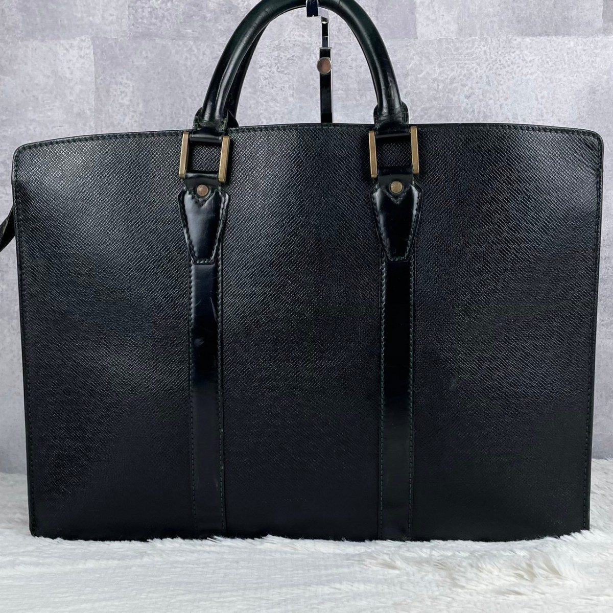 1円~ 美品 ルイヴィトン LOUISVUITTON A4 通勤 書類 メンズ ビジネスバッグ ブリーフケース ショルダー 2way オールレザー タイガ ロザン _画像2