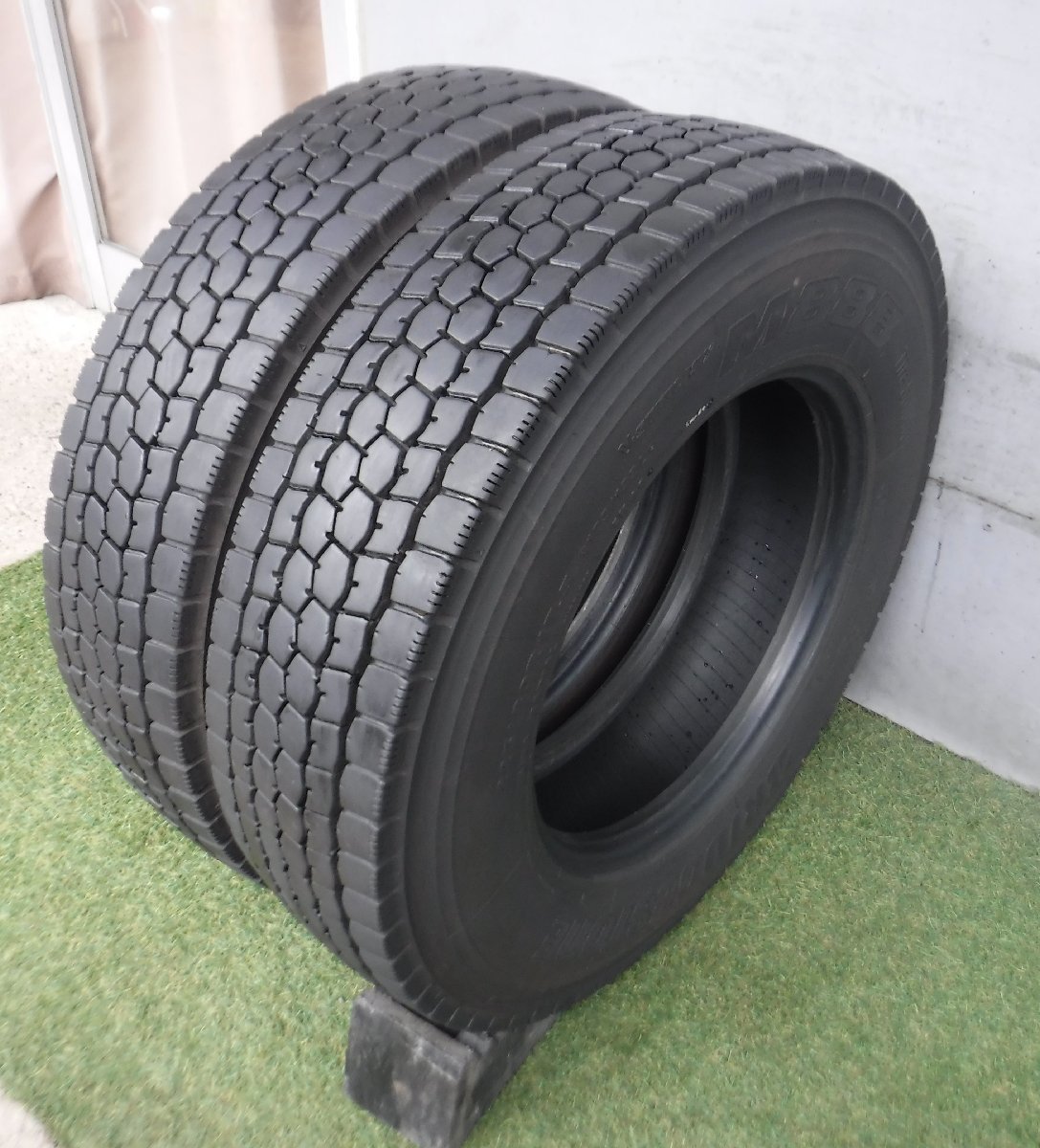 ★225/80R17.5 123/122L BRIGESTONE M888☆ミックスタイヤ ライトトラック用に！2本セット価格！直接引き取り大歓迎！21年製20年製_A223の画像1