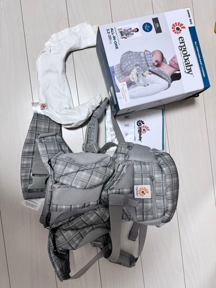 美品 よだれカバー付き エルゴベビー  キャリア オムニ360 OMNI グレープレイド ergobaby 抱っこひも