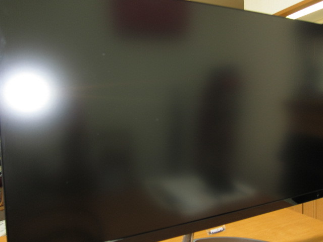 送料込 美品 フィリップス(PHILIPS) 27インチ 4K(3840x2160) IPSノングレア液晶モニター 276E8VJSB/11 ５年フル保証残 2023/６パネル交換済_画像2