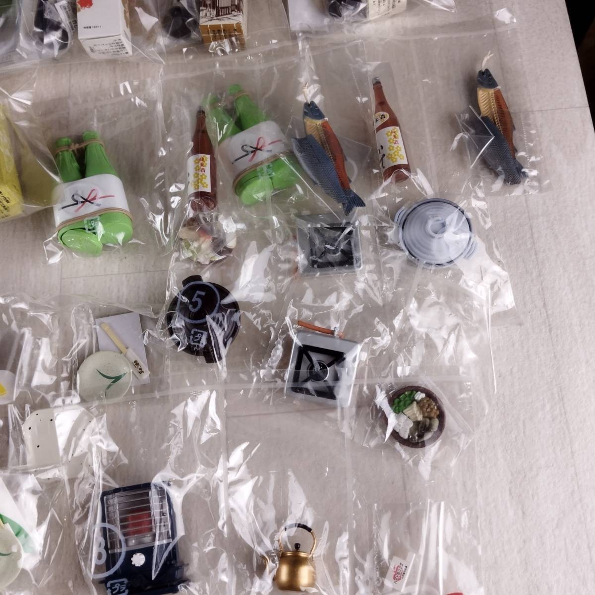 4KZ1 居酒屋 ぷち呑み お酒 鍋 弁当 おつまみ ミニチュア 食品 4KZ1 居酒屋 ぷち呑み お酒 鍋 弁当 おつまみ ミニチュア 食品