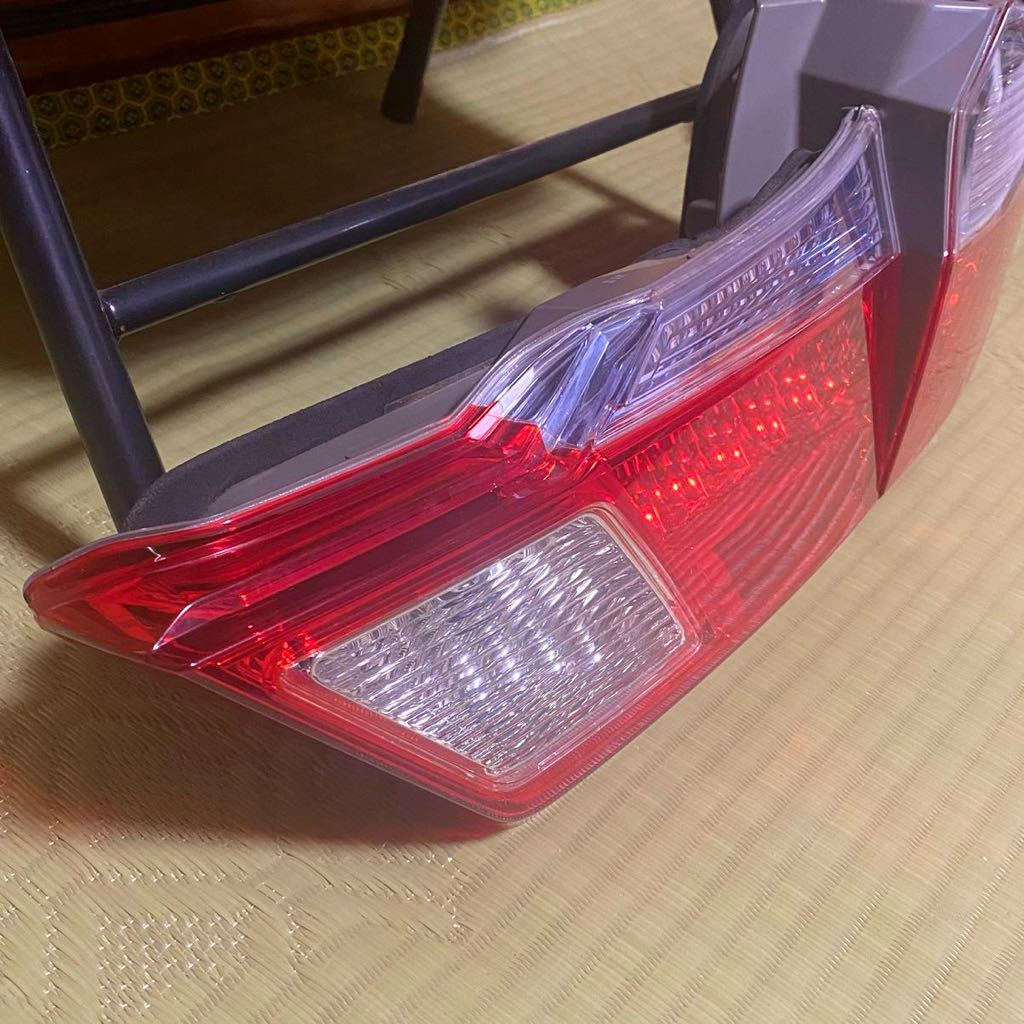 美品　Honda Grace Hybrid GM4 GM5 純正　左右　テールランプ Tail Light lamp ホンダ　グレイス　ハイブリッド　Koito テールライト_画像3