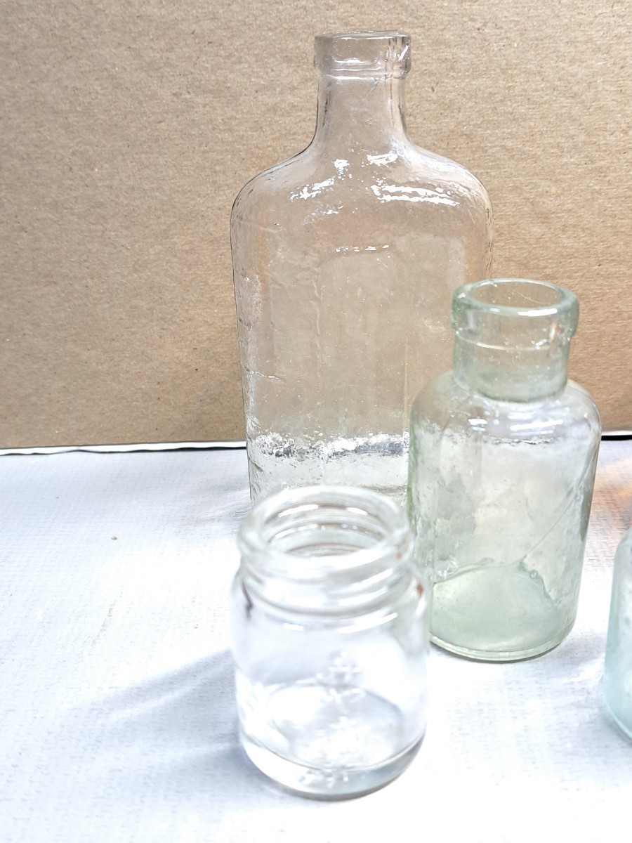昭和レトロ　ガラス瓶　エンボス　薬品瓶等　6本セット アンティーク_画像2