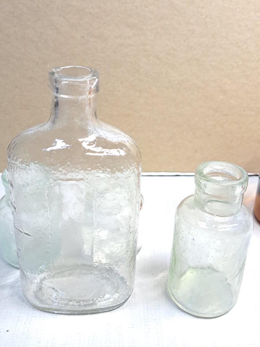昭和レトロ　ガラス瓶　エンボス　薬品瓶等　6本セット アンティーク_画像6
