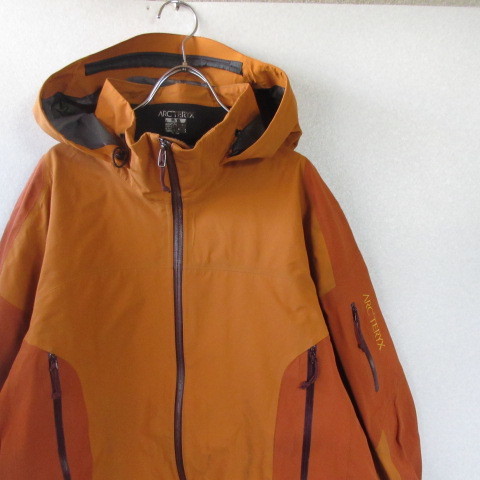 ○90s カナダ製 ARC’TERYX アークテリクス◆GORE-TEX マウンテンパーカー ジャケット ベンチレーション◆メンズ オレンジ Mサイズ_画像1