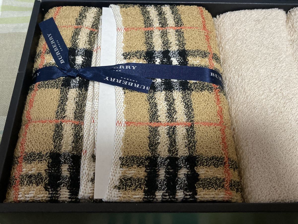 ★BURBERRY バーバリー★フェイスタオル　ウォッシュタオル 2枚セット　ベージュ ノバチェック 綿100％ 箱付き 西川産業　保管未使用品_画像10