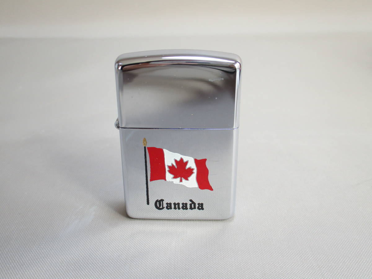 E077*ZIPPO　17*　銀色　CANADA　カナダ国旗　ジッポライター　/未使用　/メープル_画像1