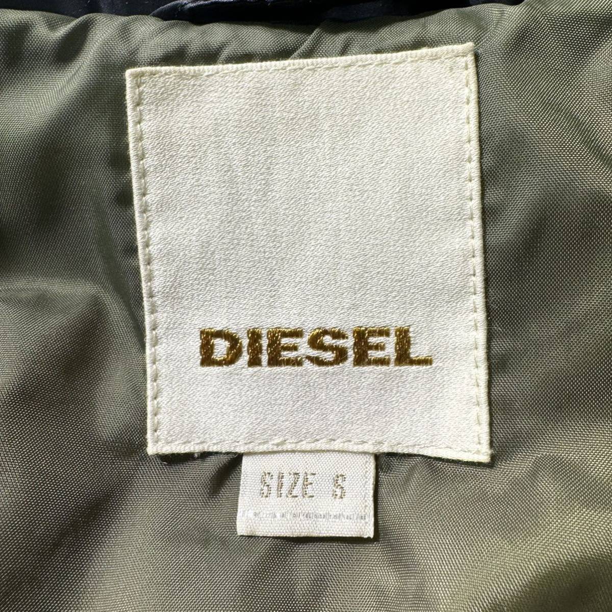 1円《極暖 肉厚》 DIESEL ディーゼル ダウンジャケット S-M位 ブラック グレー 裏地派手 グリーン フード付　アウター ブルゾン フェザー_画像9