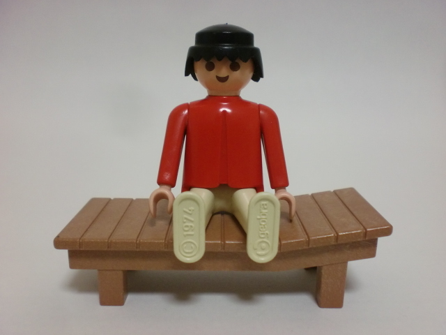 playmobil プレイモービル 人形 フィギュア 椅子？ ベンチ？セットの画像1