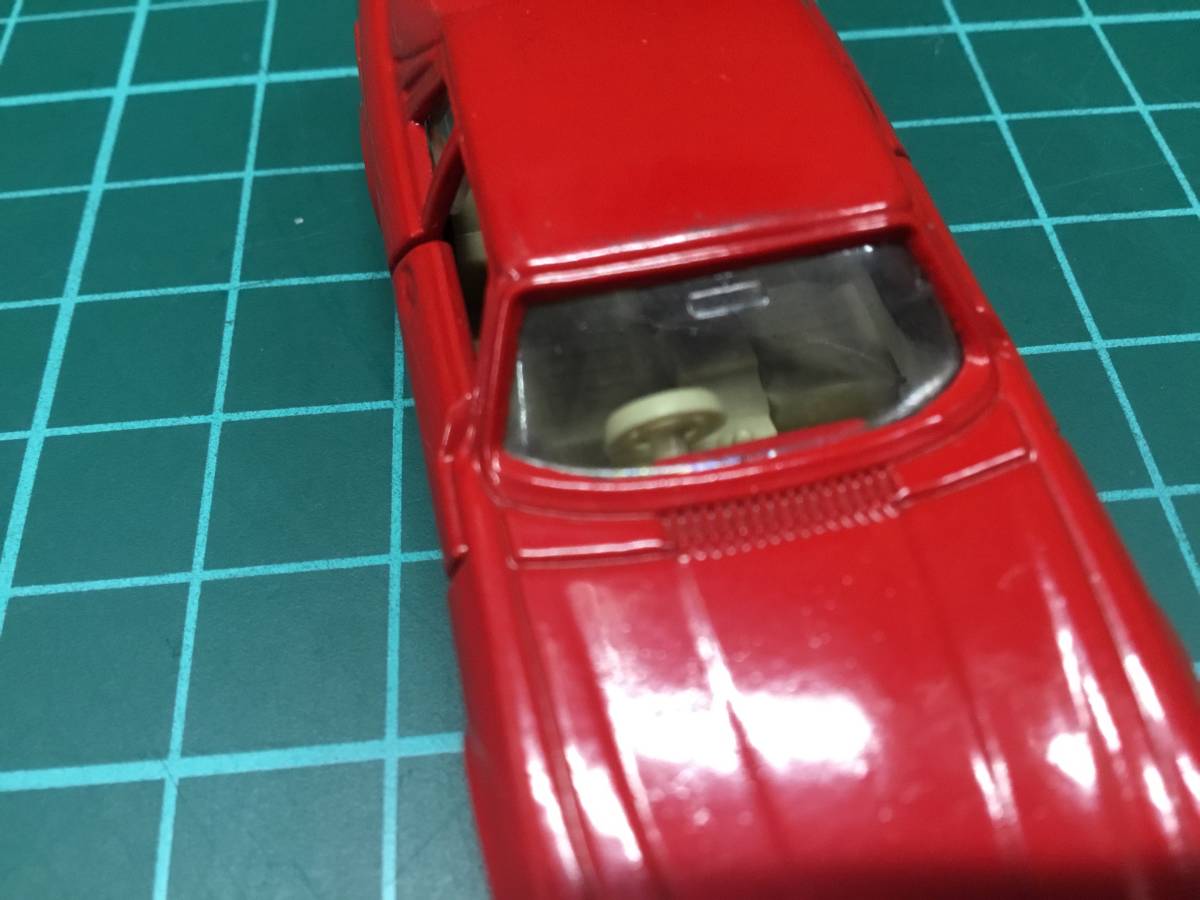 【ミニカー】tomica JAGUAR XJーS 1/67 外国車シリーズ トミカ ジャガー_画像10