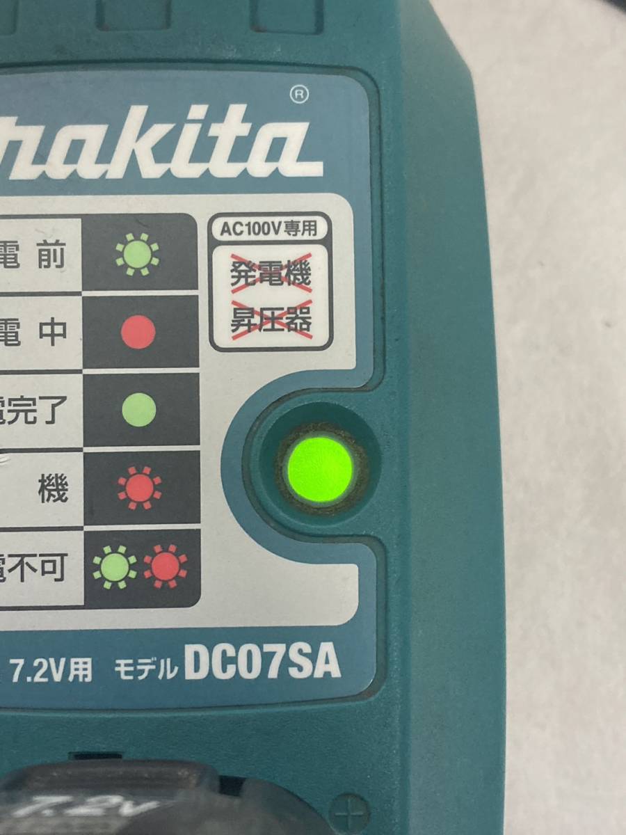 【R50127-1】 makita マキタ 充電器 DC07SA / バッテリー BL-7010 セット 純正品_画像9