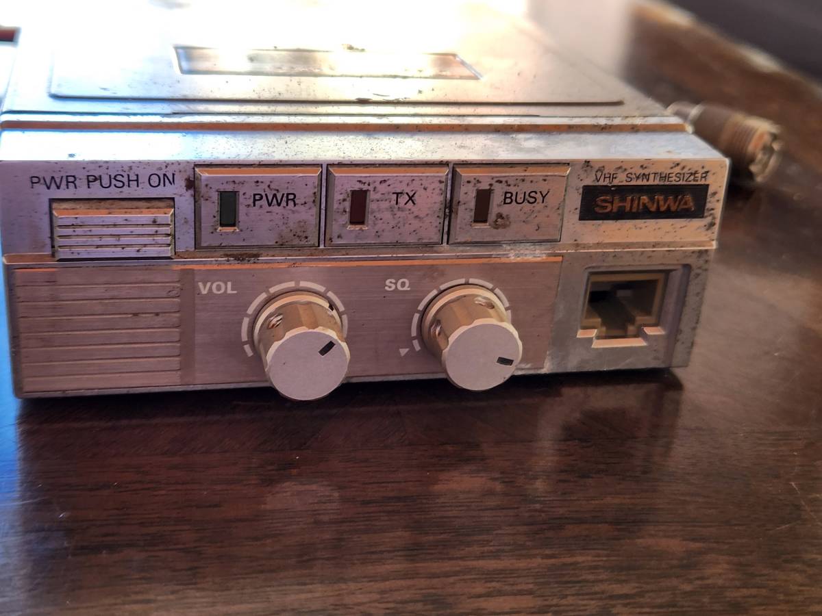 ジャンク　信和　SC3505CST型　VHF簡易無線機　_画像2