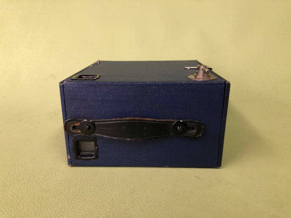 時代物のクラシックカメラ Ensign Box CAMERA E29 Blue 元箱付き きれいです_画像4