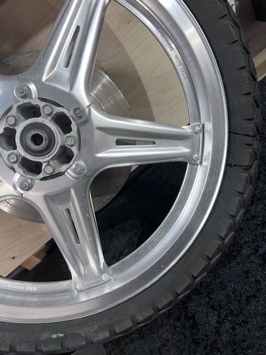 24010412 美品 タイヤ付き バリ山 cb250t 19インチ cb250n 24010412 美品 タイヤ付き バリ山 cb250t 19インチ cb250n