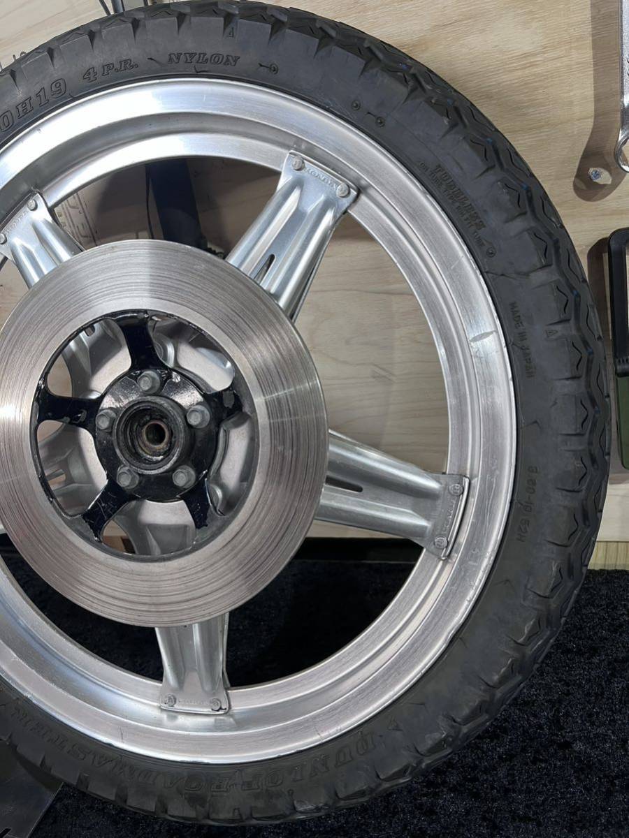 24010412 美品 タイヤ付き バリ山 cb250t 19インチ cb250n 24010412 美品 タイヤ付き バリ山 cb250t 19インチ cb250n
