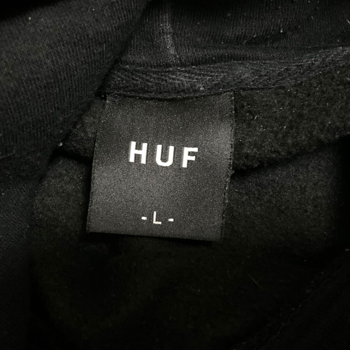 HUF ハフ　パーカー　L ブラック　黒　フード　フーディ　スケートボード　スケボー　スケートボーディング プルオーバー