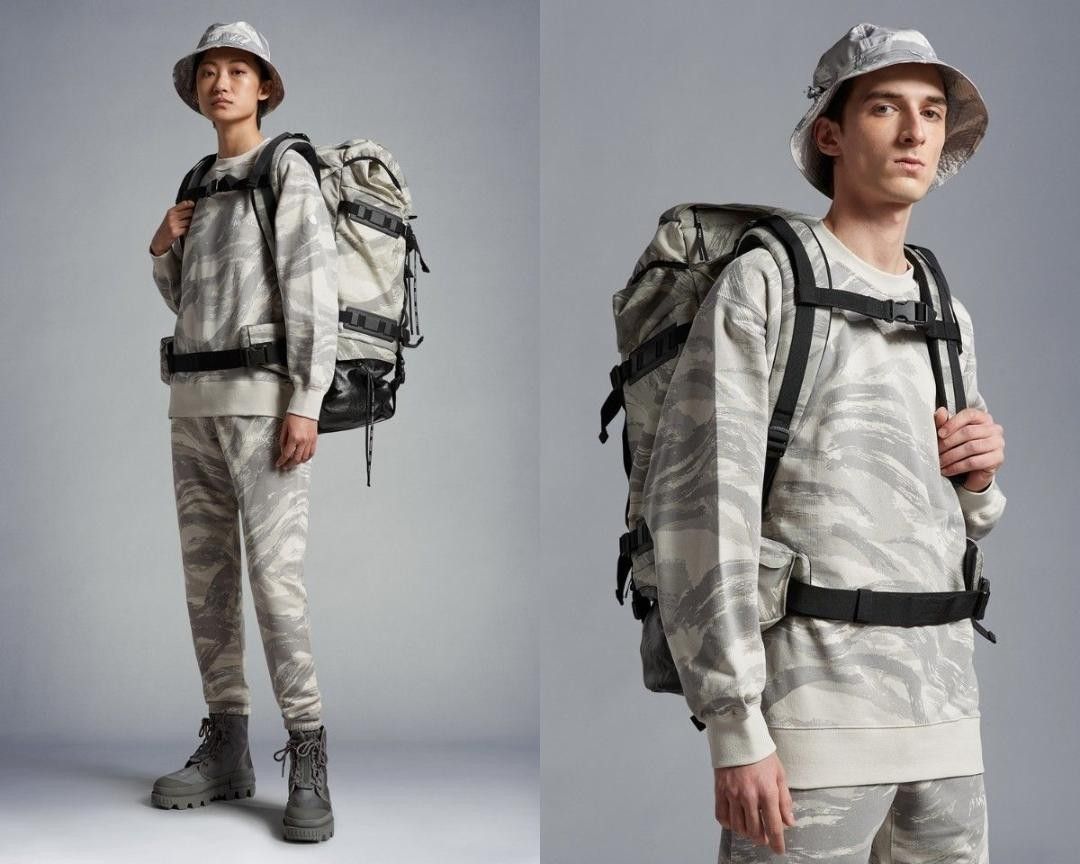 MONCLER x HYKE バックパック 迷彩 定価388300円 ラージ MONCLER x HYKE バックパック 迷彩 定価388300円 ラージ