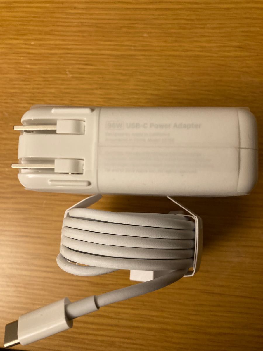 Apple純正品・未使用】MacBook 96W 電源アダプタとUSB-C 充電 Apple純正品・未使用】MacBook 96W 電源アダプタとUSB-C 充電