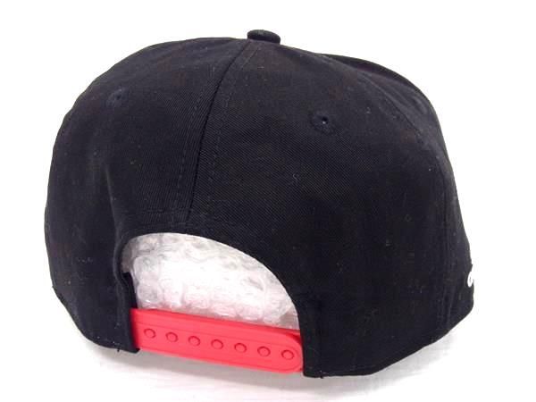 1円 ■美品■ NEWERA ニューエラ オメガコラボ コットン100% ベースボールキャップ 帽子 メンズ レディース ブラック系 AT6516_画像2