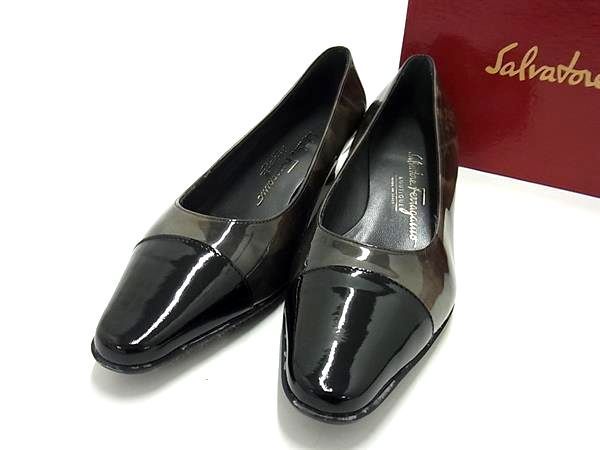 1円 ■極美品■ Salvatore Ferragamo フェラガモ 420P58647 A34 パテントレザー ヒール パンプス 靴 シューズ グレー系 BG6837_画像1