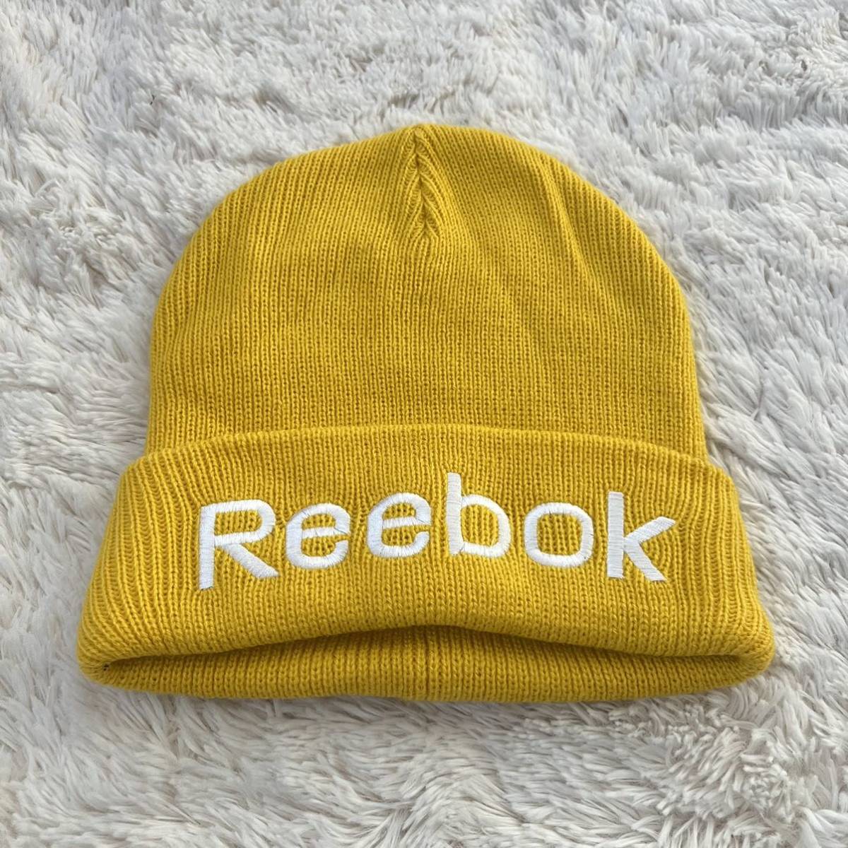 Reebok リーボック　ニット帽 ニットキャップ ビーニー 帽子 ロゴ 黄色_画像1