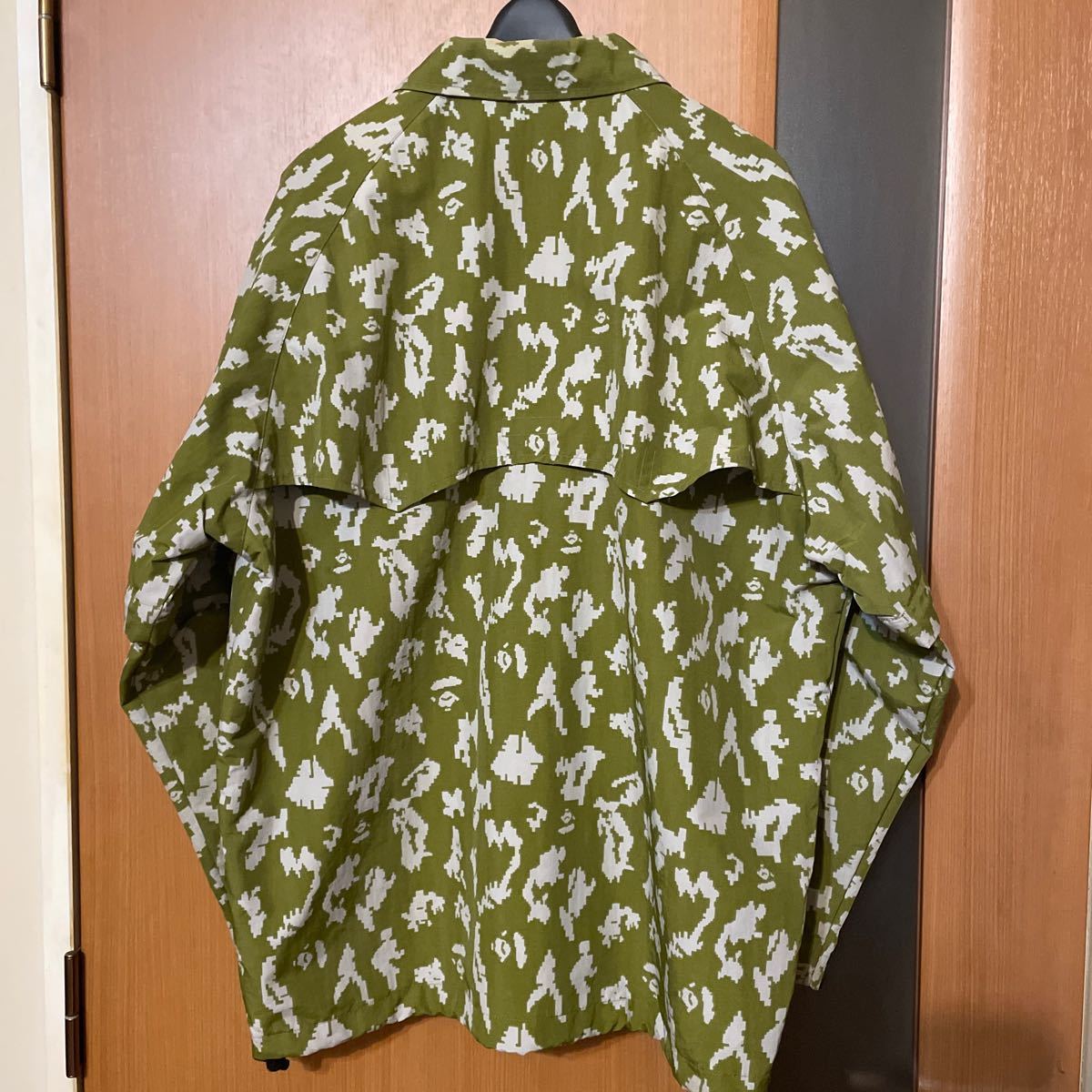 希少 アーカイブ『A BATHING APE』90sデジカモ2WAYレイン 希少 アーカイブ『A BATHING APE』90sデジカモ2WAYレイン