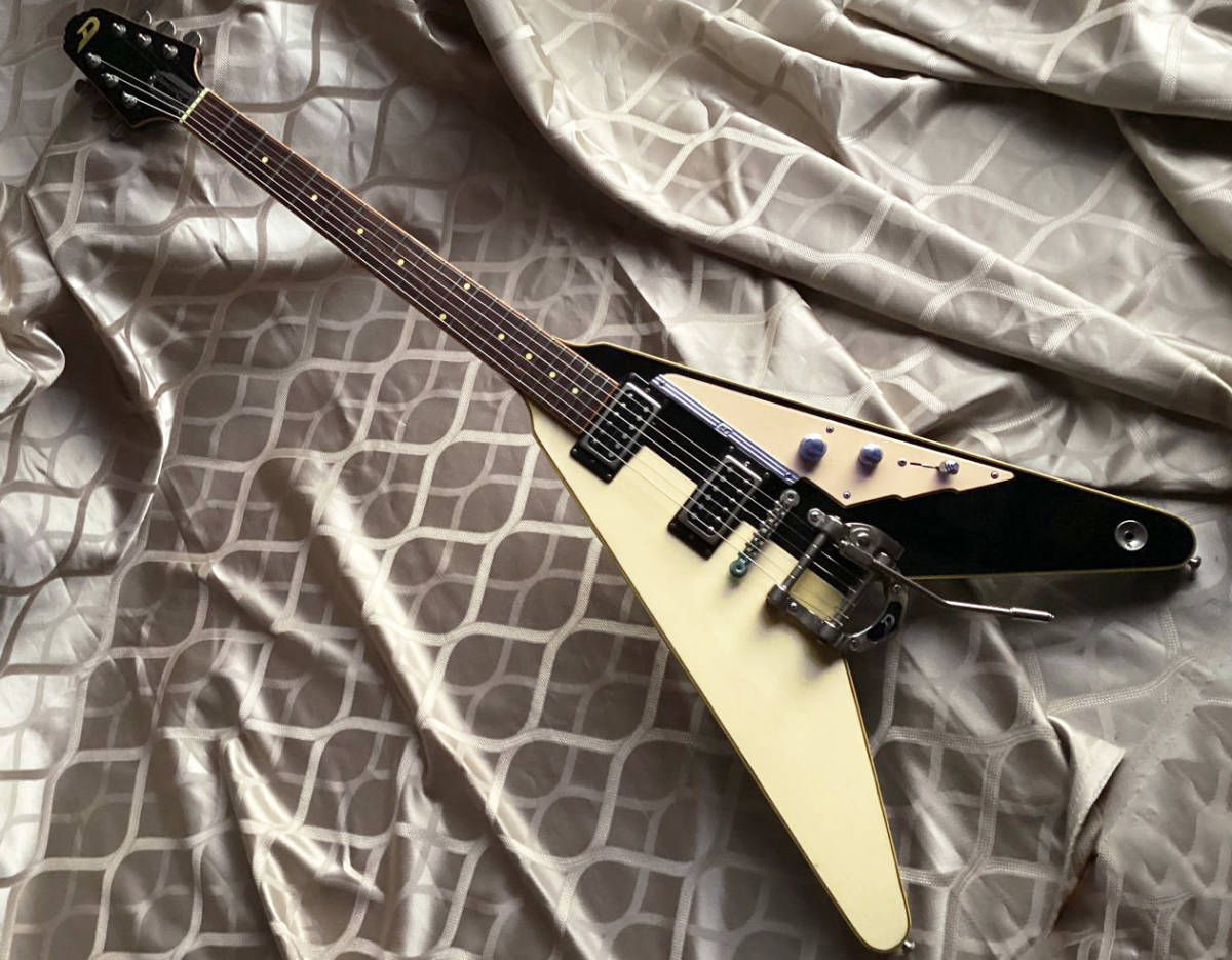 ◆貴重◆ Duesenberg RocketⅠデューセンバーグ 【検】 Flying V フライング FV Greco Orville TOKAI Gibson ギブソン 浮雲 長岡 II 1_画像2