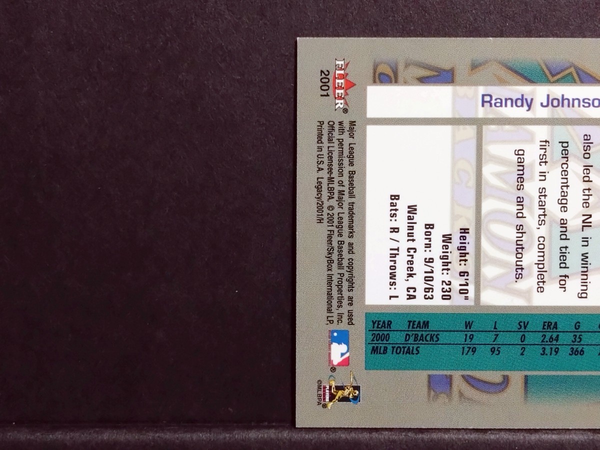 2001 FLEER LEGACY ランディ ジョンソン 250枚限定 202/250 ultimate #58 RANDY JOHNSON ダイヤモンドバックス_画像6