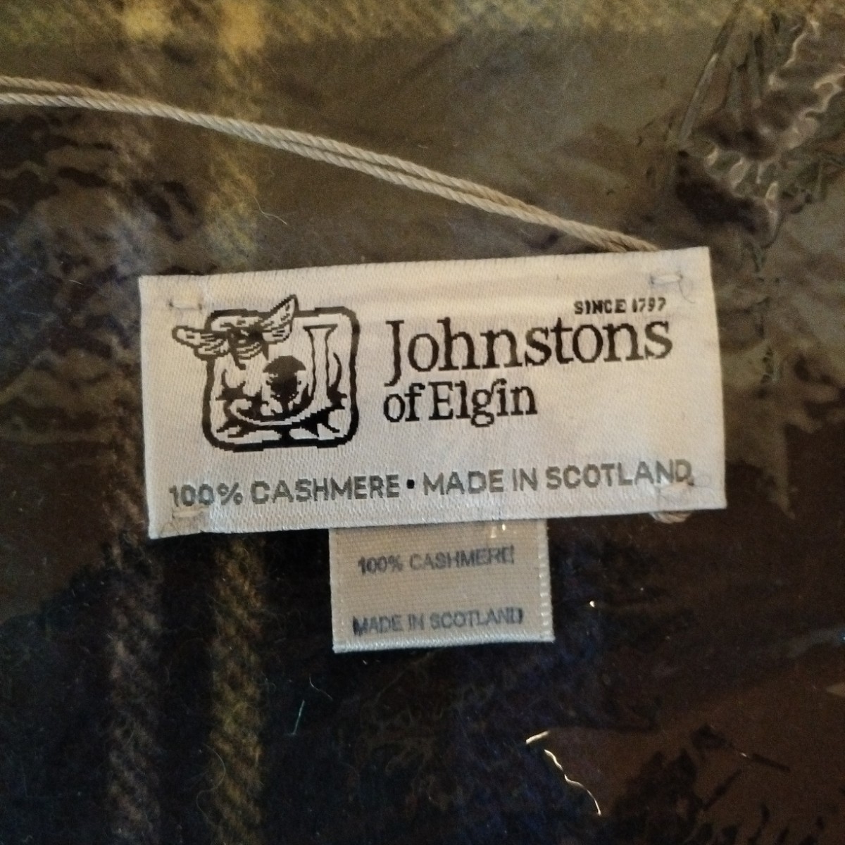 在庫処分 新品 ジョンストンズ【Johnstons of Elgin】 カシミア カシミヤ ストール WA000056 ブラックスチュワート / ブラックスチュアート_画像3