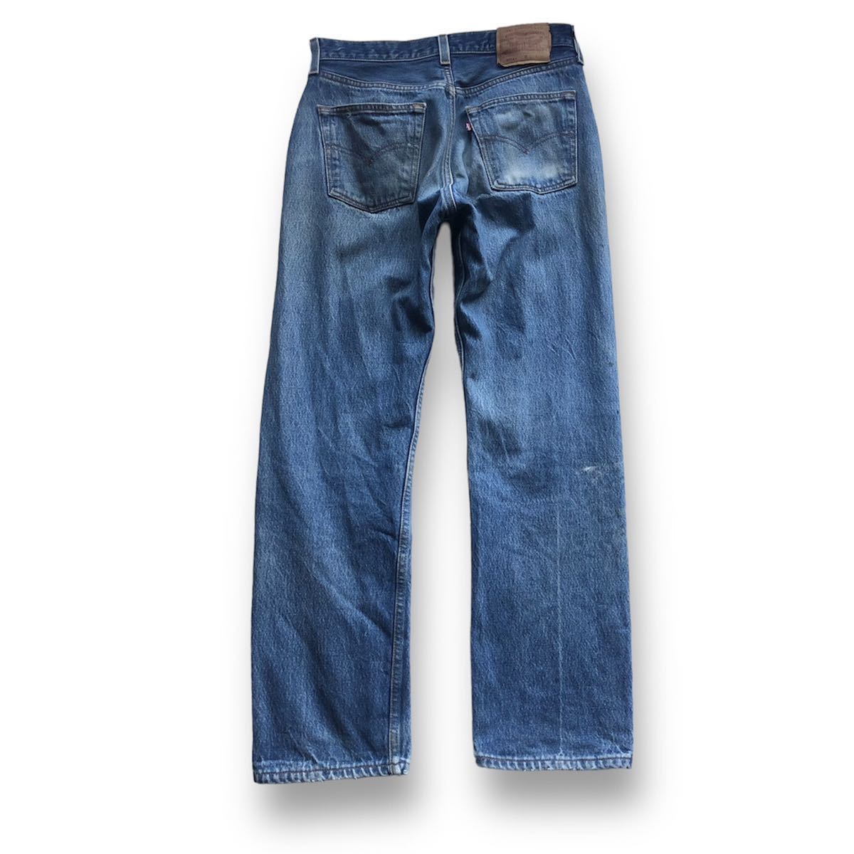 送料520円　Levis リーバイス 501xx USA製　ボタン裏555 バレンシア工場製　00s 01年　デニムパンツ　w31 ビンテージ_画像2