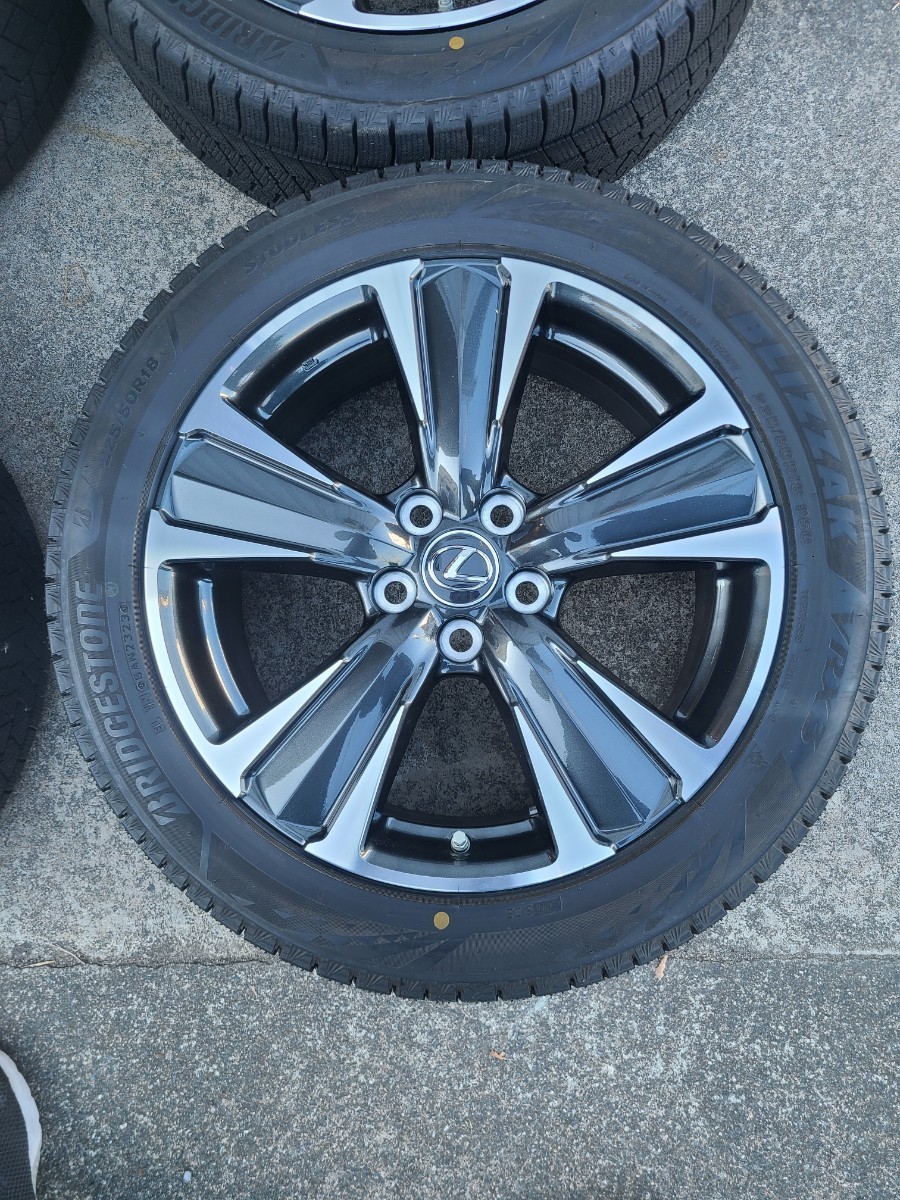 レクサス UX 純正ホイール 18×7J +45 PCD114.3 9分山以上 イボ付き ブリザック vrx3 美品 バリ溝 スタッドレス 225/50r18_画像5