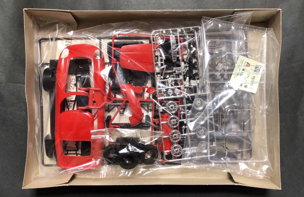 @中古絶版模型堂 イタレリ 1/24 フェラーリ275GTB ITALERI FERRARI フェラーリ 275GTB 定形外送料510円_画像2