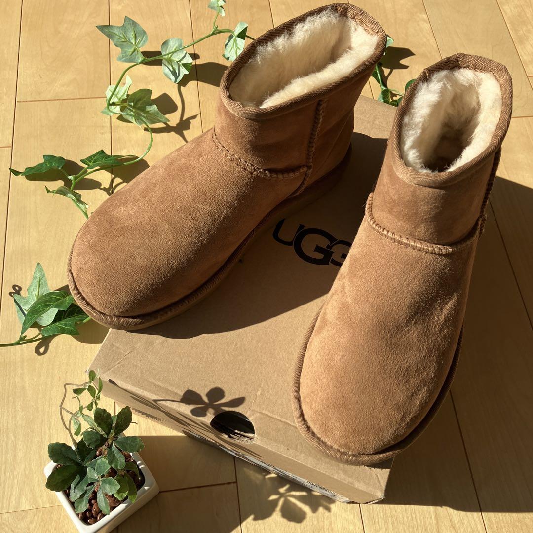 新品未使用 UGG アグ クラシックミニⅡ ムートン ショートブーツ 22㎝-