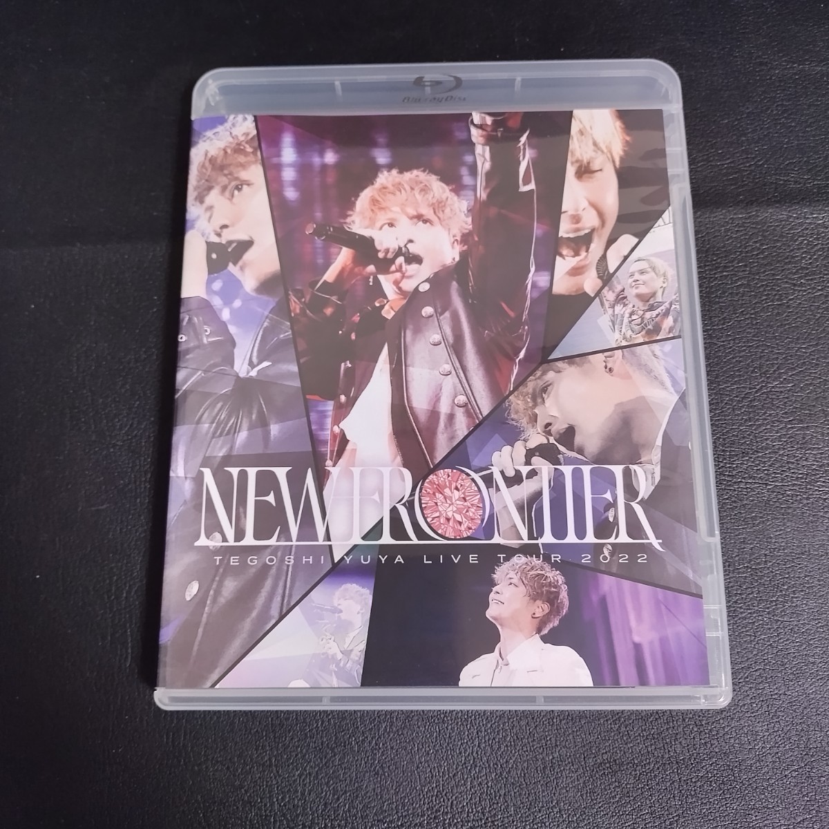 【手越祐也】 LIVE TOUR 2022「NEW FRONTIER」 邦楽 BluRay ステッカー付き 棚6_画像1