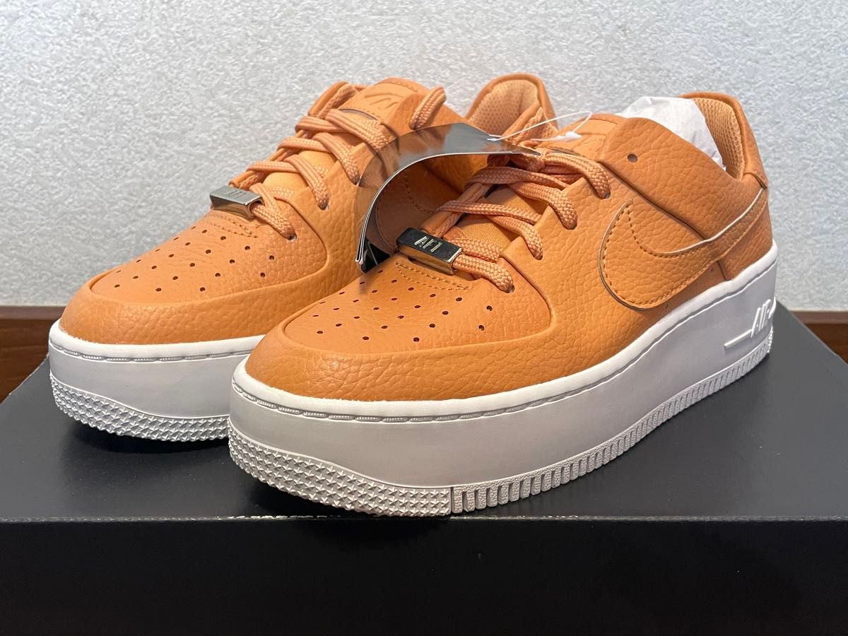 NIKE W AF 1 SAGE LOW COPPER MOON 23.5