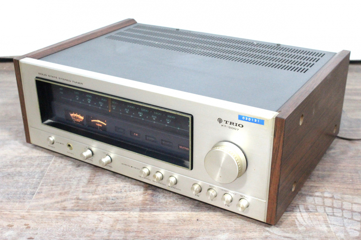 【ト長】TRIO トリオ KT-9007 FM/AM ステレオチューナー ラジオチューナー オーディオ機器 音響機器 IC132IOE22_画像1