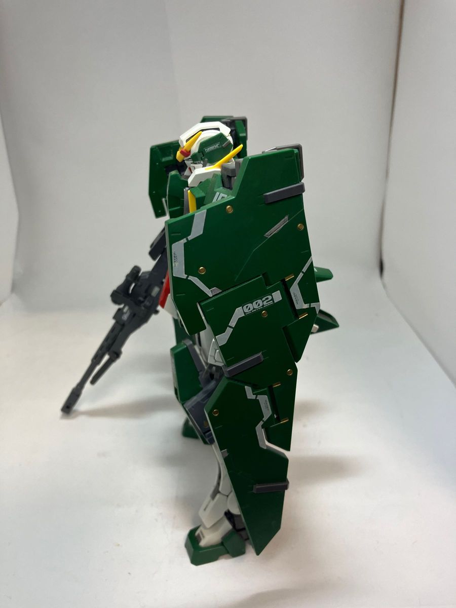 ガンダムデュナメスMG