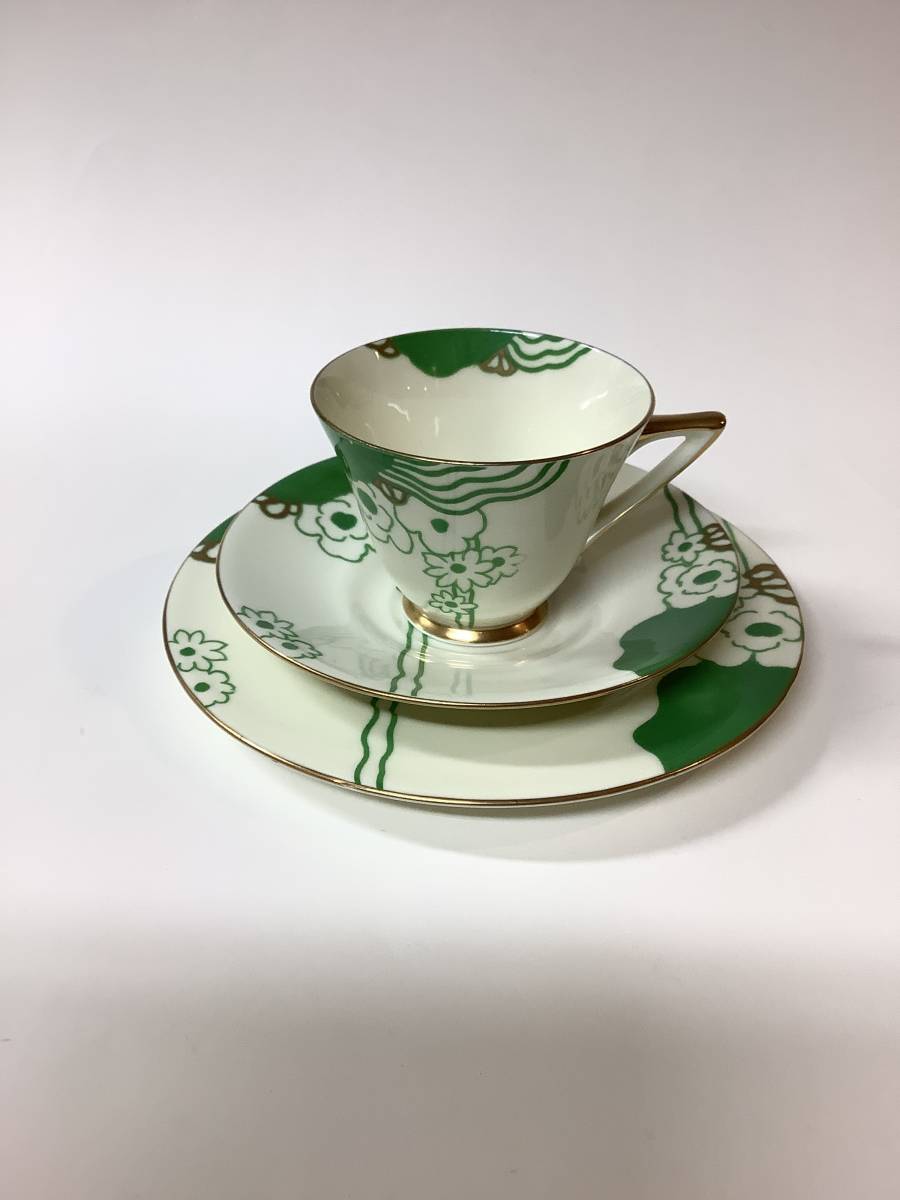 ROYAL DOULTON 『GLAMIS』ロイヤルドルトン『グラミス』トリオ　カップ＆ソーサー＆ケーキ皿_画像3