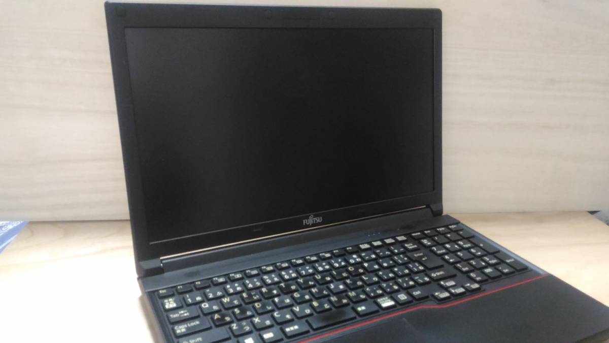 lifebook A573/GX 4GB SSD128GB CPU celeron B730 無償保証１年付き_画像3