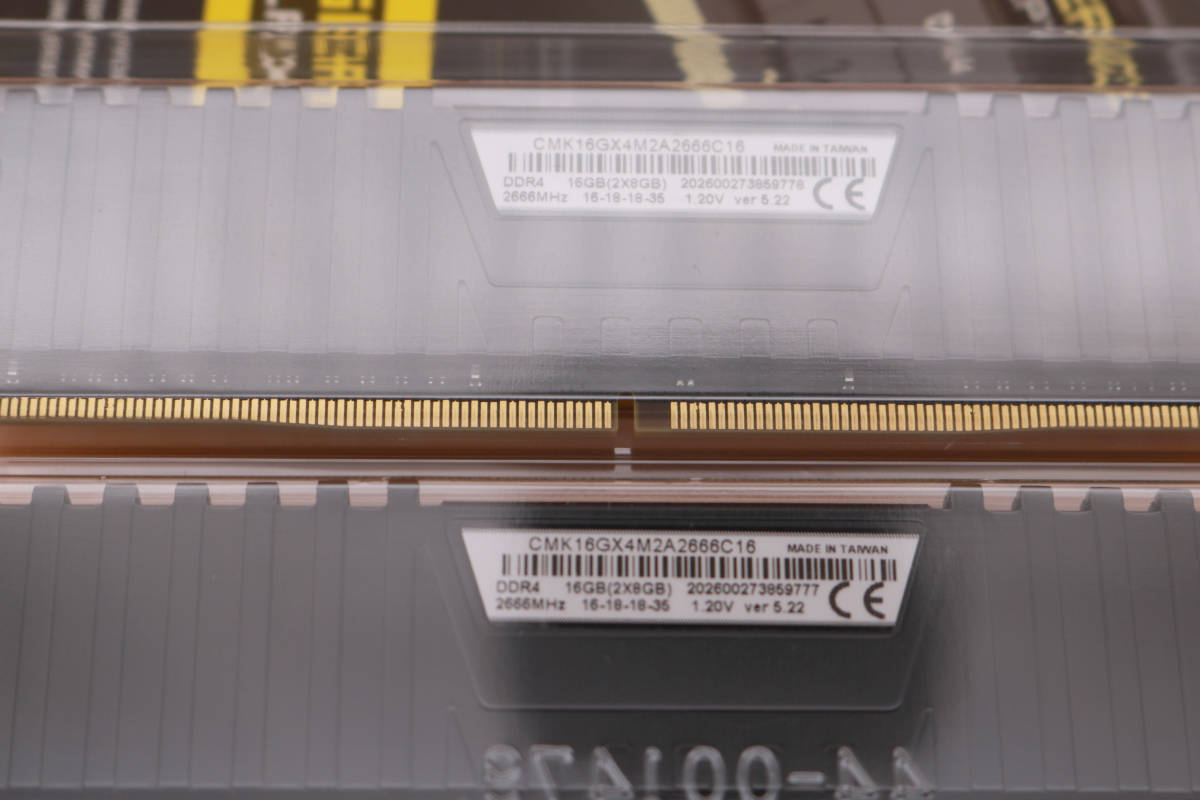 【中古】CORSAIR CMK16GX4M2A2666C16　2×8BG（16GB）DDR4-2666_画像3