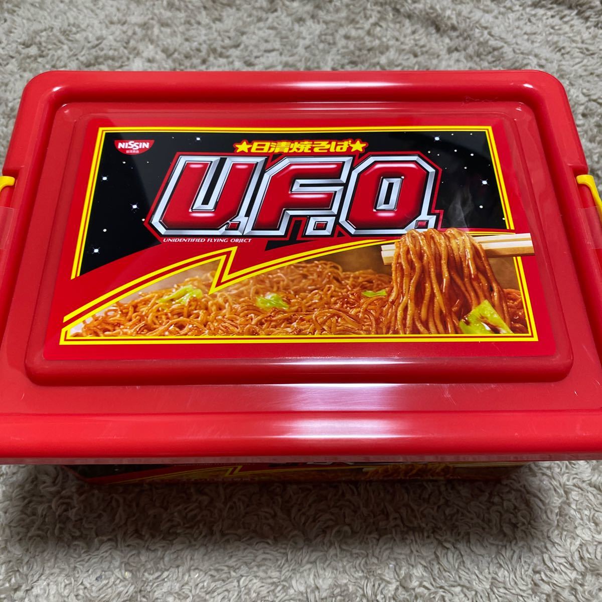 日清　焼きそば　UFO コンテナ　中身入り　賞味期限202４.19 送料510円〜_画像1