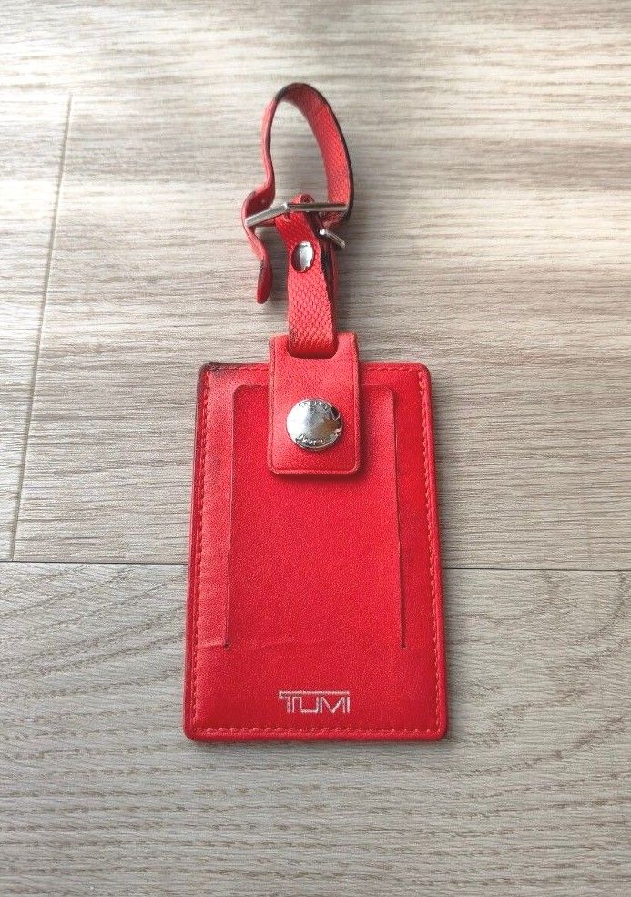 TUMI トゥミ レザー ネームタグ ラゲージタグ レッド|Yahoo TUMI トゥミ レザー ネームタグ ラゲージタグ レッド|Yahoo