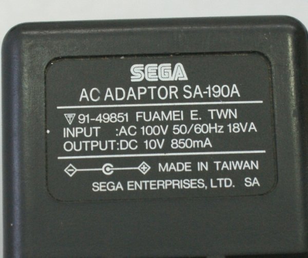 ○送料無料　即納　SEGA ACアダプタ SA-190A 10V 850mA　　 動作ＯＫ_画像2