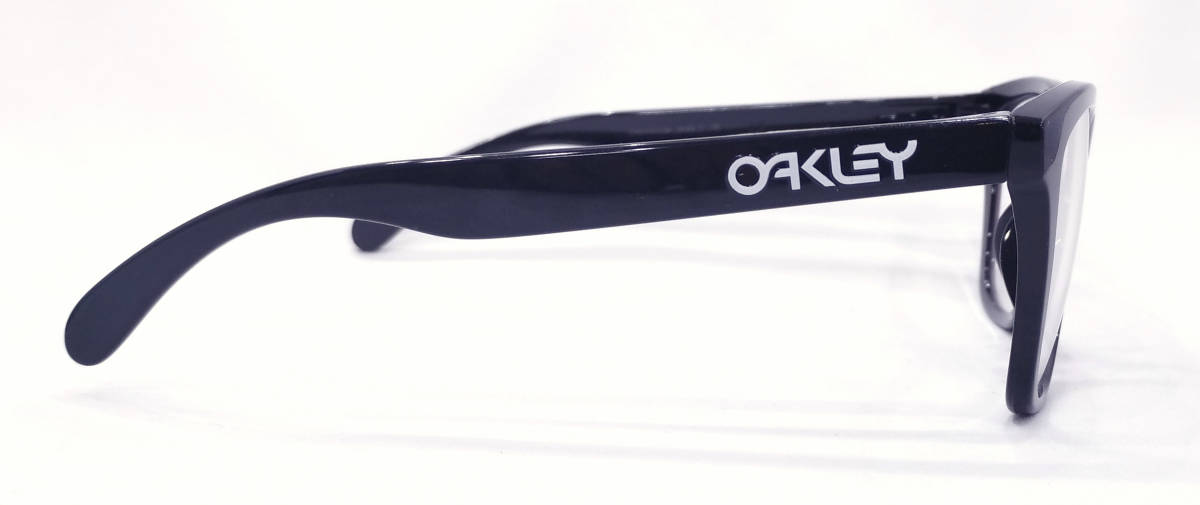 国内正規 OAKLEY FROGSKINS RX OX8137A-0154 +純正調光レンズ 国内正規 OAKLEY FROGSKINS RX OX8137A-0154 +純正調光レンズ