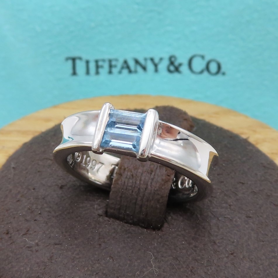 [ free shipping ] ultimate rare beautiful goods Tiffany&Co. Tiffany white gold 2P aquamarine start  King ring 7 number ring 750 K18 HM63