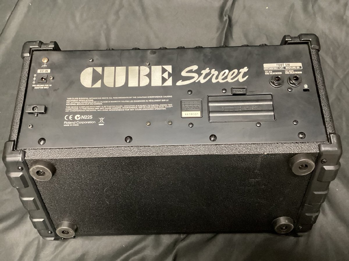 Roland CUBE Street( Roland Performance for amplifier battery drive )[ Nagaoka shop ]