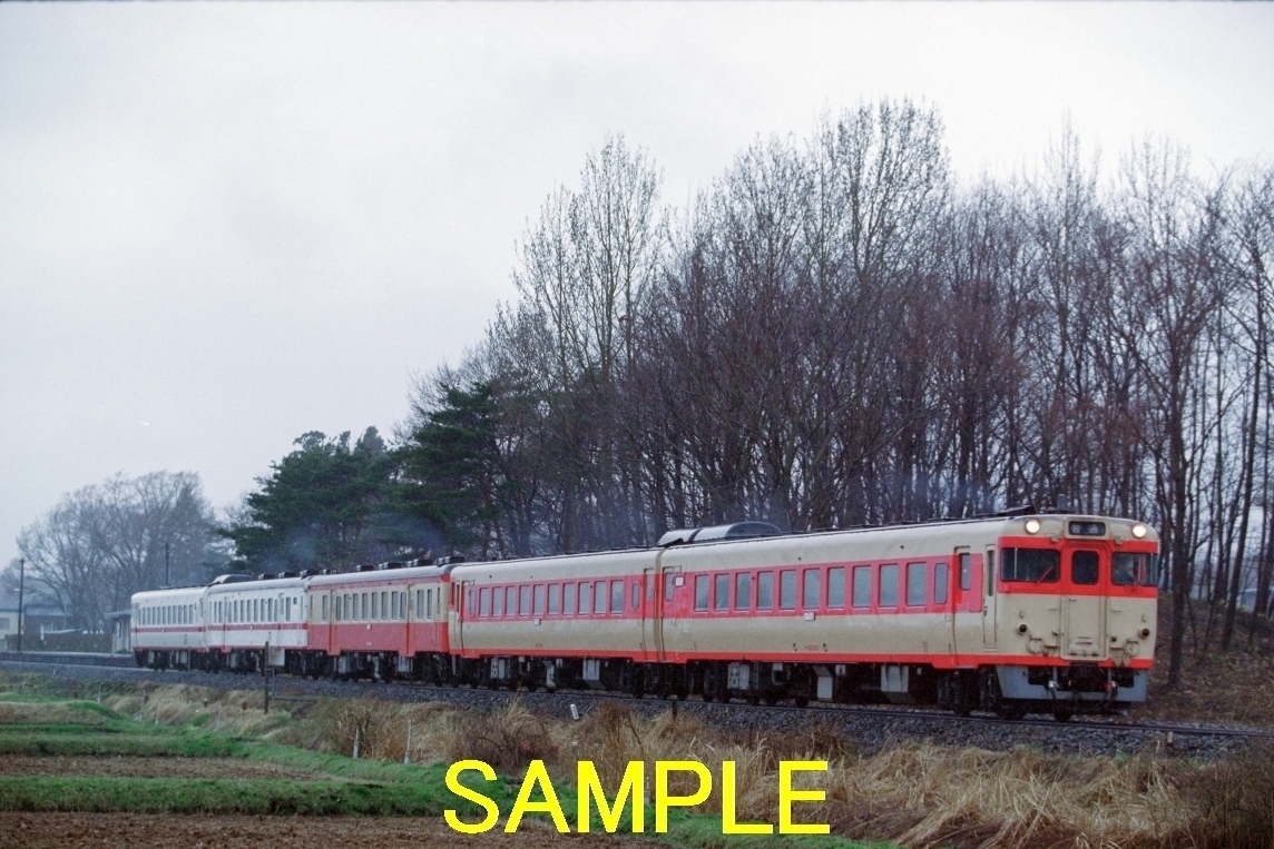 ☆90～00年代鉄道10jpgCD[花輪線キハ52・58盛岡・復活国鉄色(好摩～東大更)]_DP0905