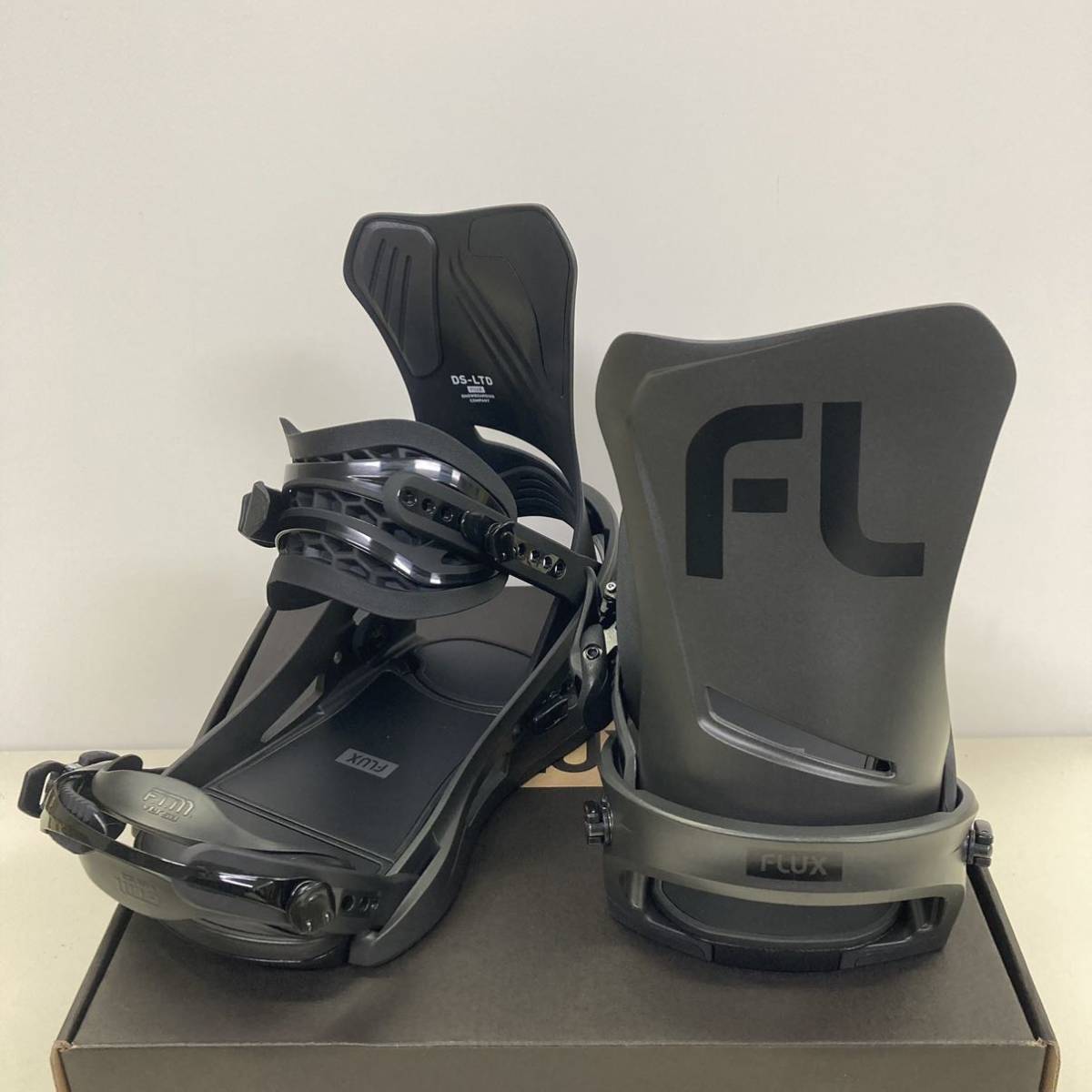 23-24 正規品 新品 FLUX DS LTD BLACK L サイズ フラックス ビンディング スノーボード SNOWBOARD BINDING ディーエス リミテッド ブラック_画像1