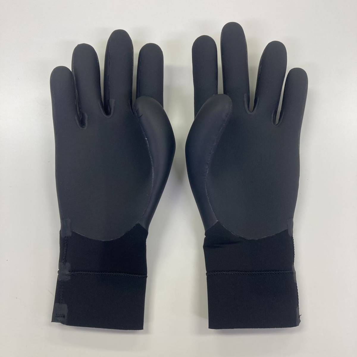 23-24 新品 正規 SURF8 サーフィン グローブ XS 2mm スムース ラバー SMOOTH RUBBER GLOVES サーフ エイト 冬 手袋 ウェットスーツ 83F2X9_画像5