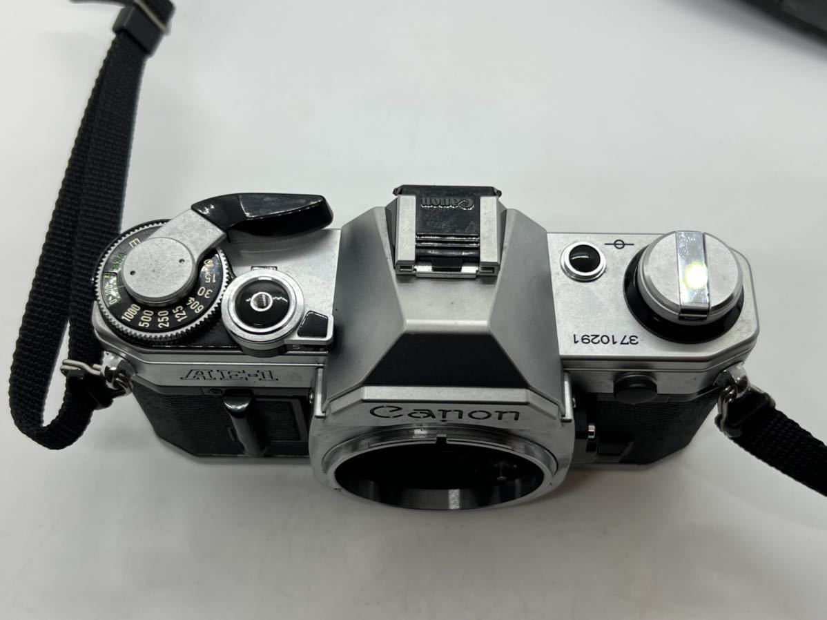 Canon キャノン AE-1 一眼レフフィルムカメラ / CANON LENS FD 50mm 1:1.4 【ANF129】_画像3